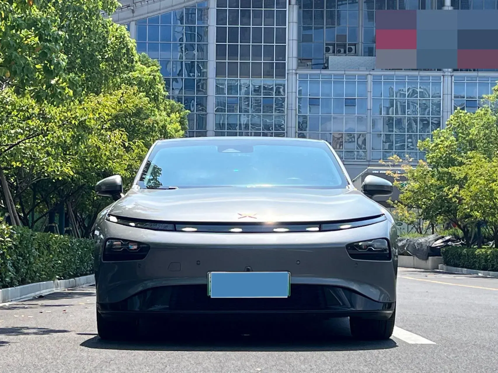 2020 XPENG P7 thumbnail 2