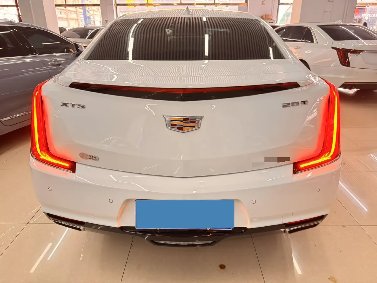 2018 Cadillac XTS 2.0T 269HP L4 6AT,autocango,china used car exporter,china ev exporter,chinese used car exporter,chinese used ev exporter