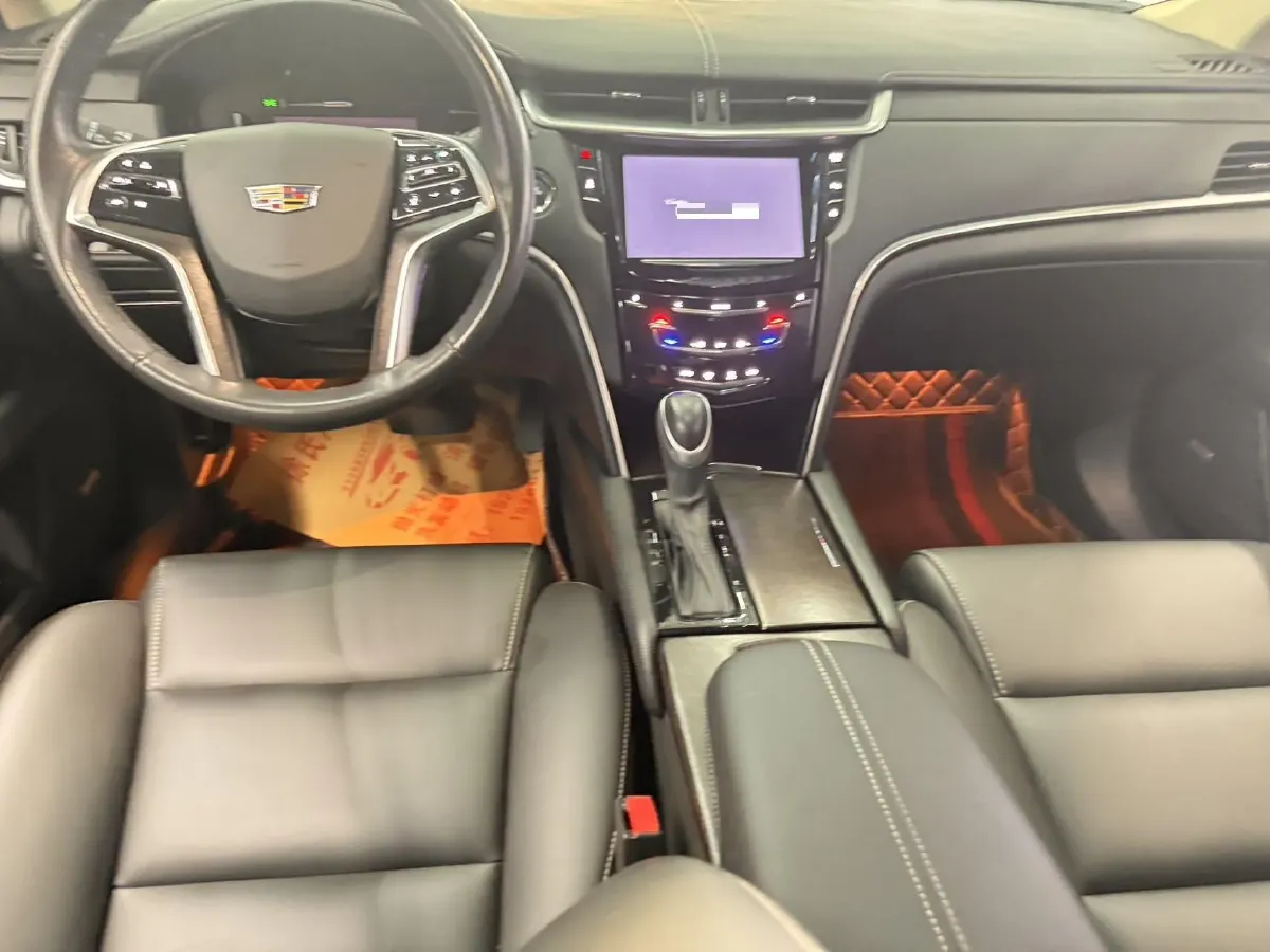 2018 Cadillac XTS 2.0T 269HP L4 6AT,autocango,china used car exporter,china ev exporter,chinese used car exporter,chinese used ev exporter
