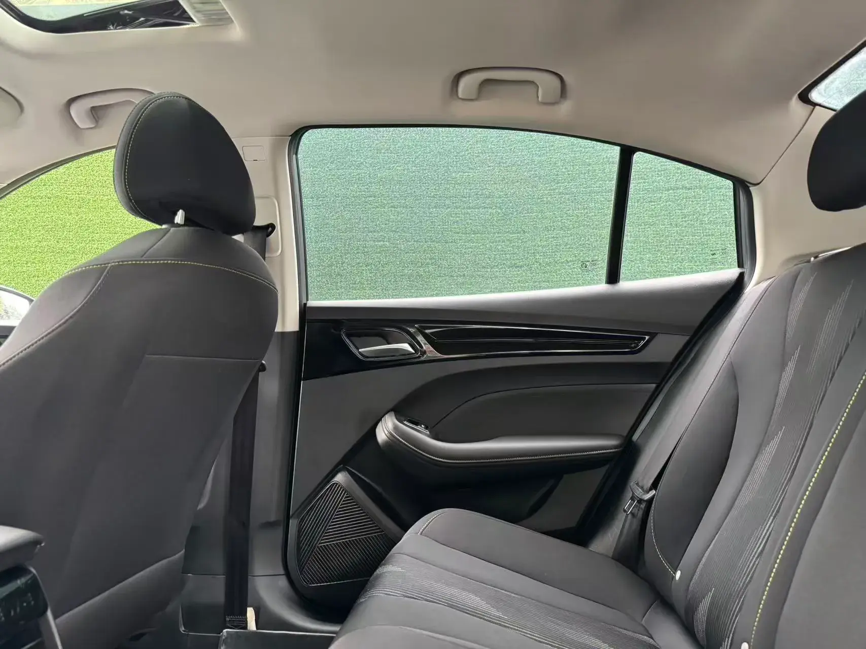 2021 ROEWE I5 thumbnail 4