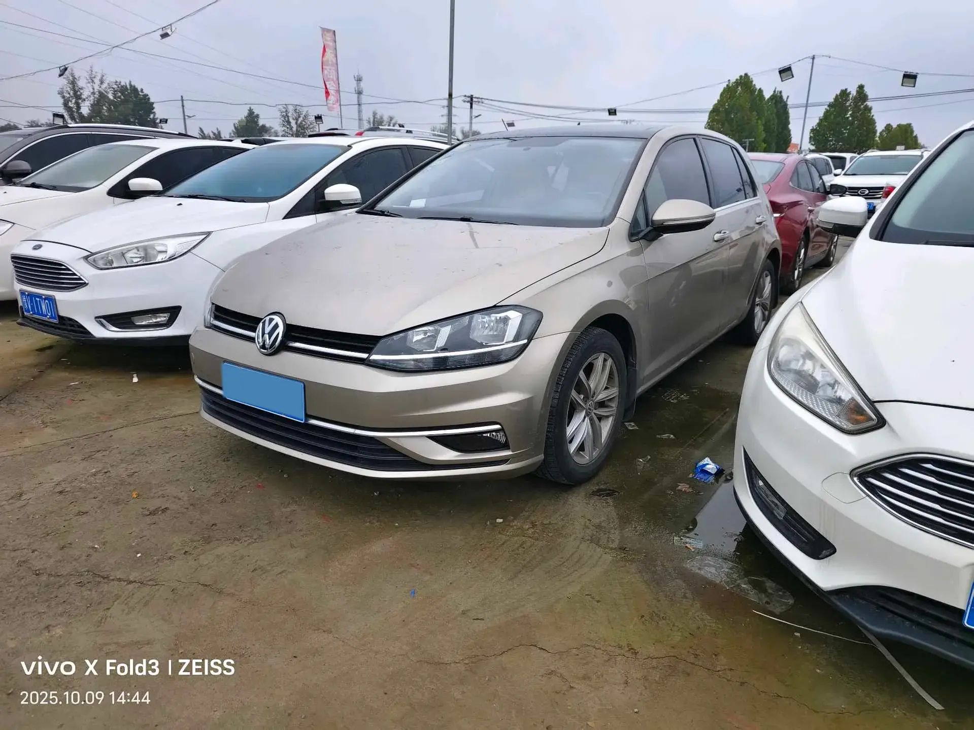 2018 VOLKSWAGEN GOLF view 1