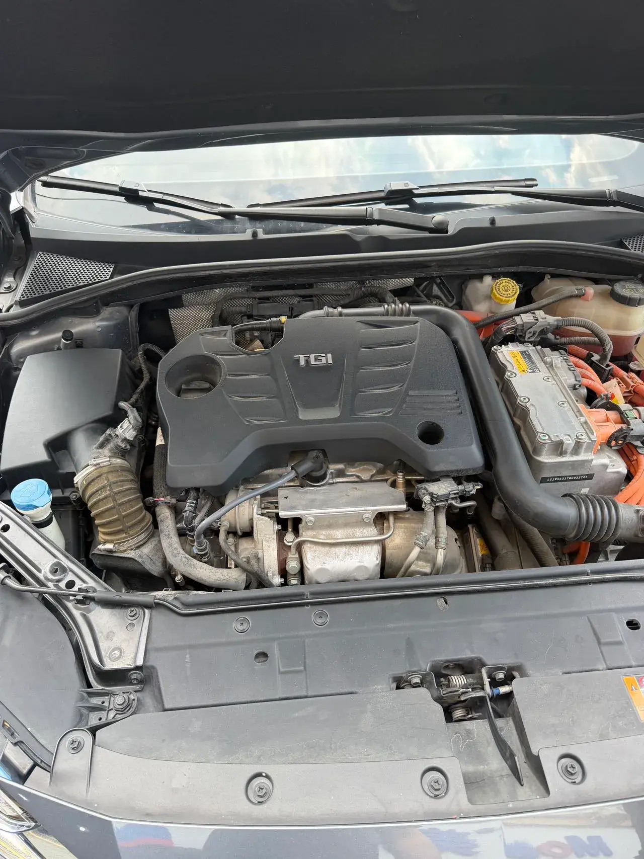 2019 ROEWE I6 thumbnail 3