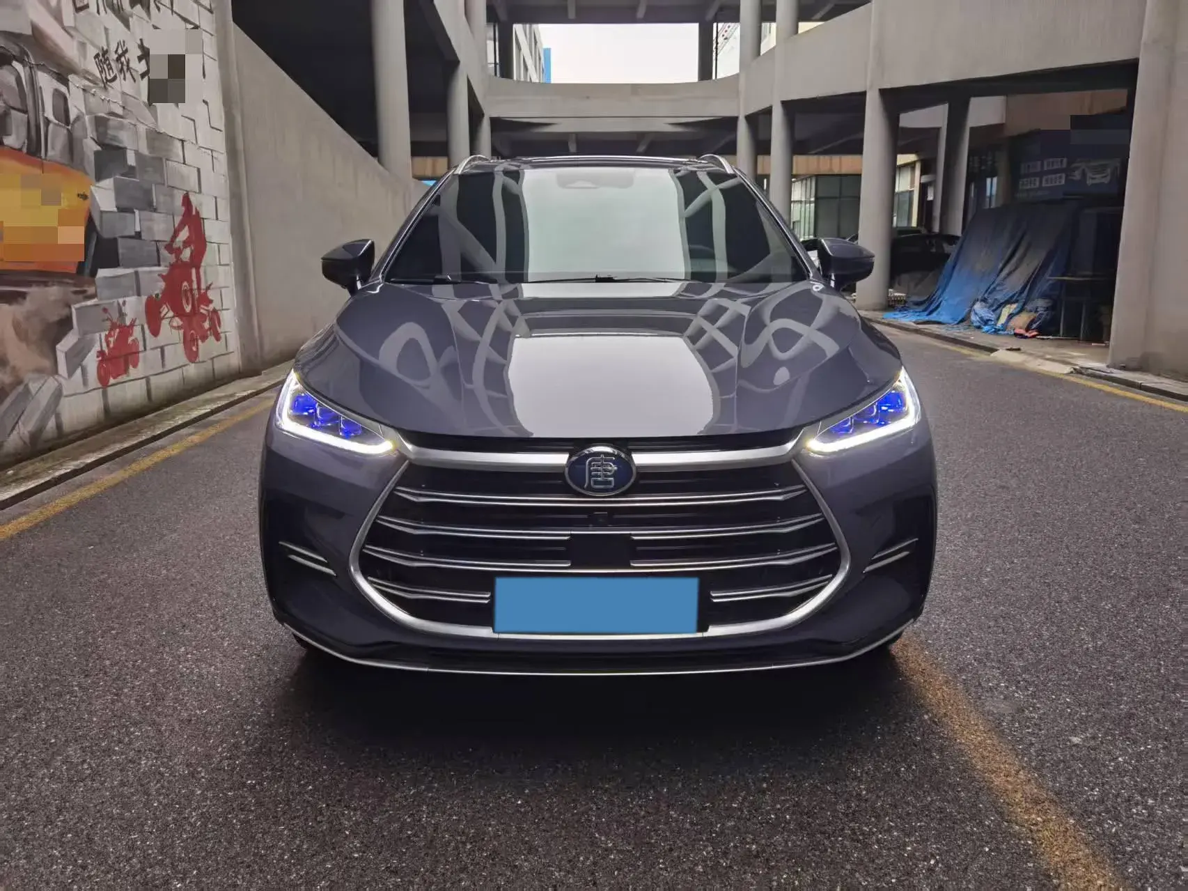 2021 BYD TANG thumbnail 2