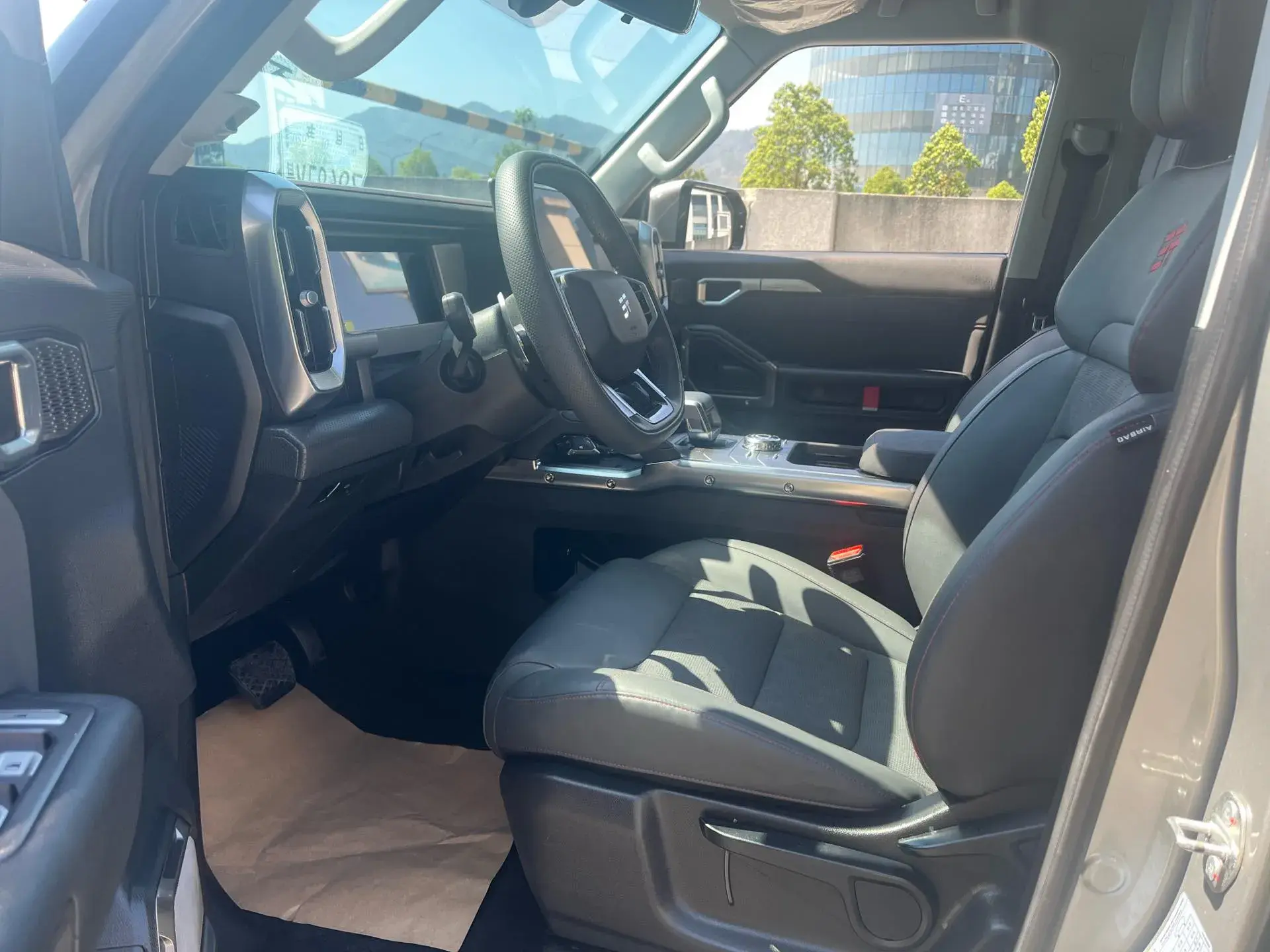 2023 JETOUR TRAVELLER thumbnail 4