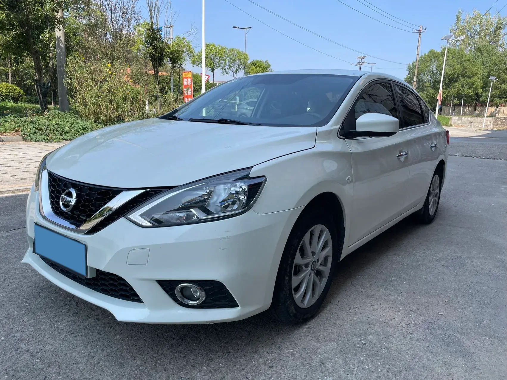2021 NISSAN SYLPHY view 1