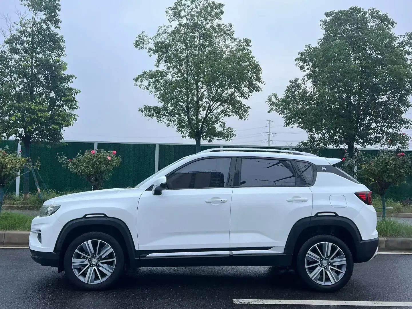 2019 CHANGAN CS35 thumbnail 3