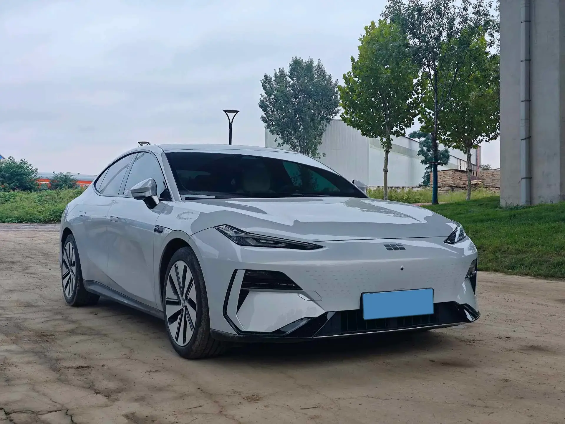 2024 GEELY GALAXY thumbnail 2