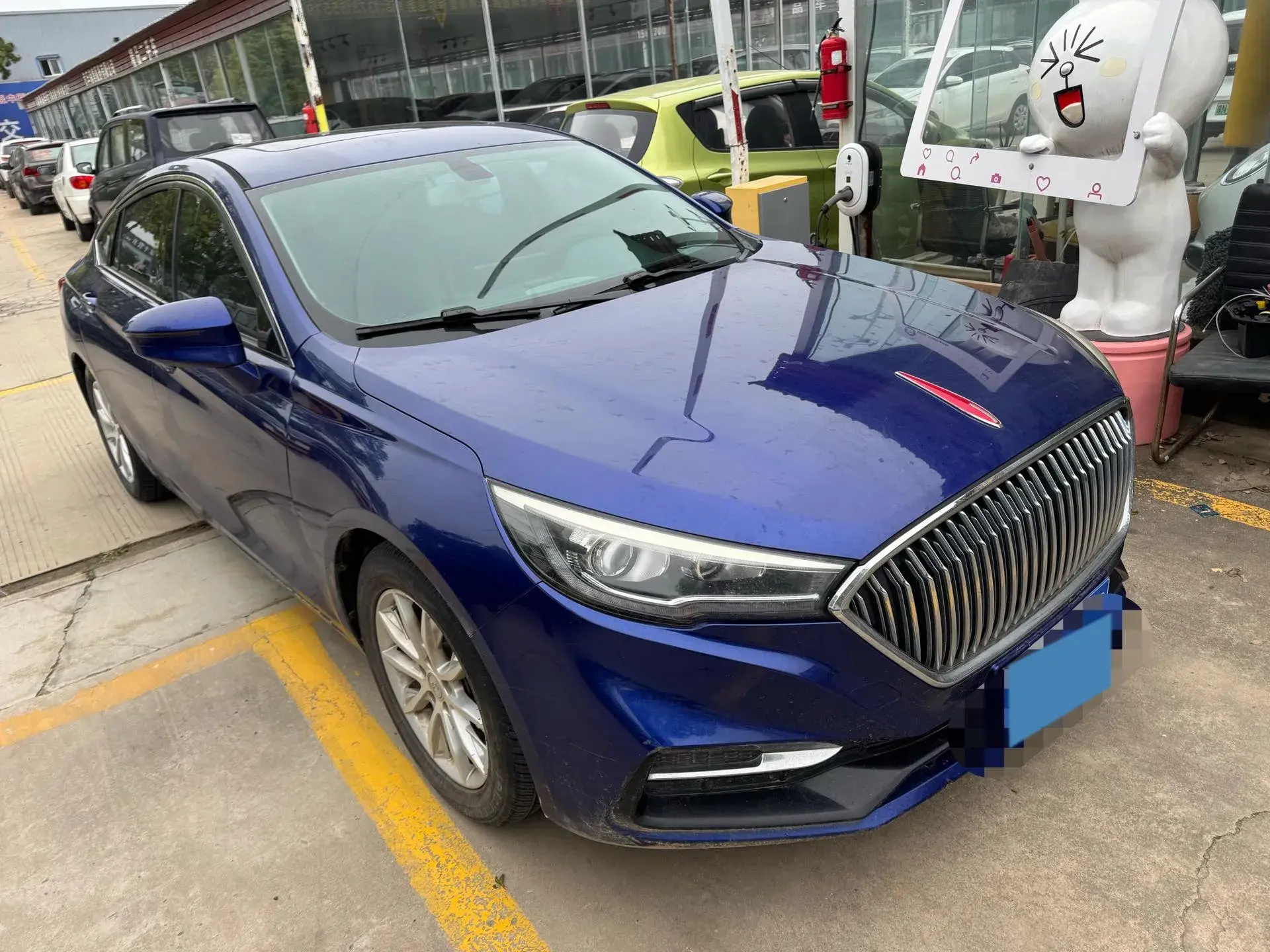 2018 HONGQI H5 thumbnail 3