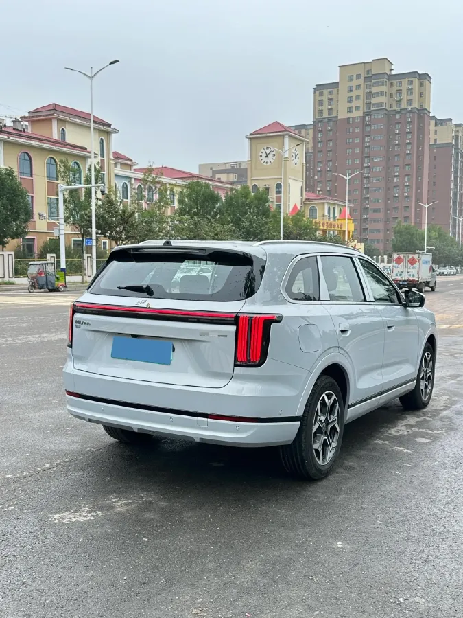 2025 Jetour ShanHai L7 PLUS 1.5T 156HP L4 1DHT PHEV,autocango,china used car exporter,china ev exporter,chinese used car exporter,chinese used ev exporter