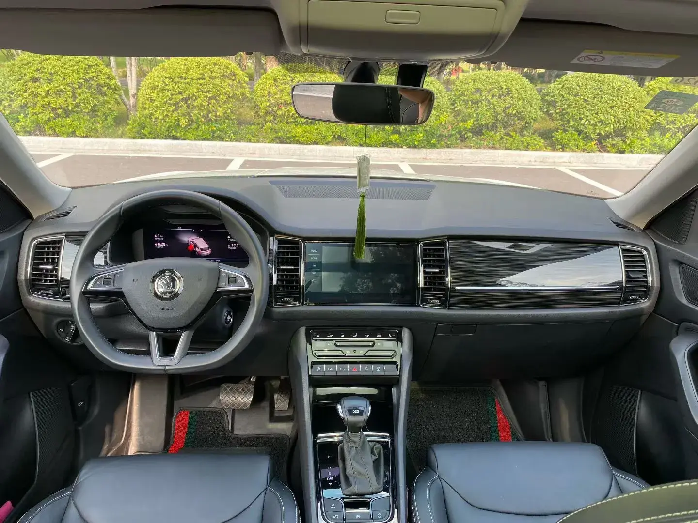 2021 SKODA KODIAK thumbnail 2