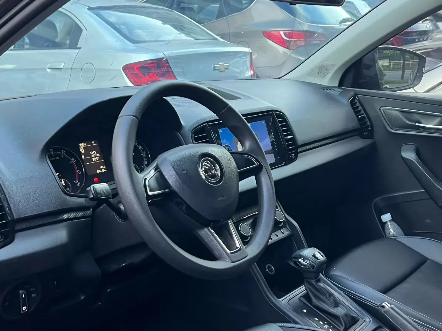 2018 SKODA KAROQ thumbnail 4