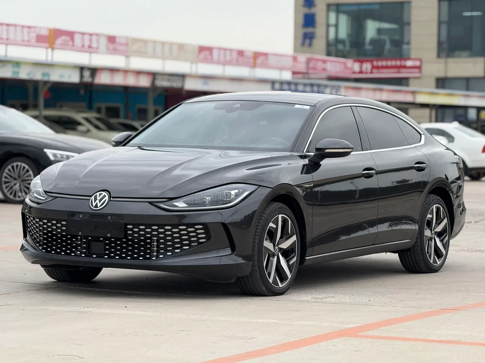 2022 VOLKSWAGEN LAMANDO view 1