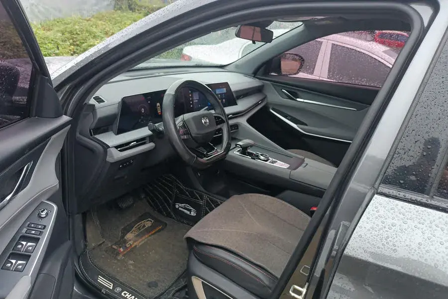 2022 CHANGAN CS75 thumbnail 4