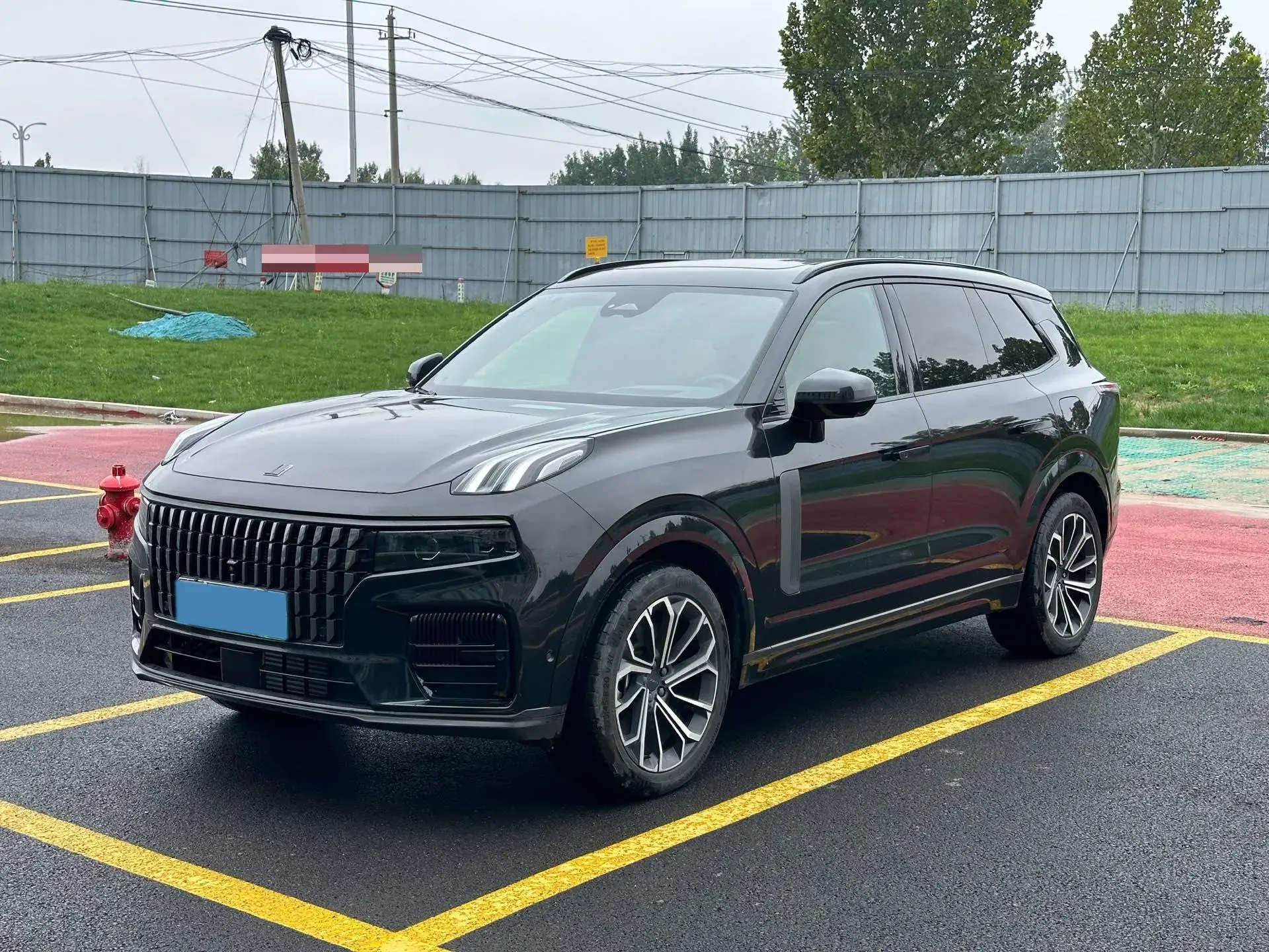 2021 LYNK&CO 09 view 1