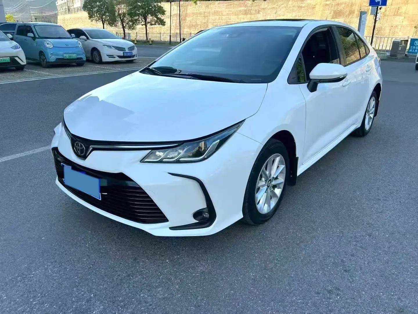 2021 TOYOTA COROLLA view 1