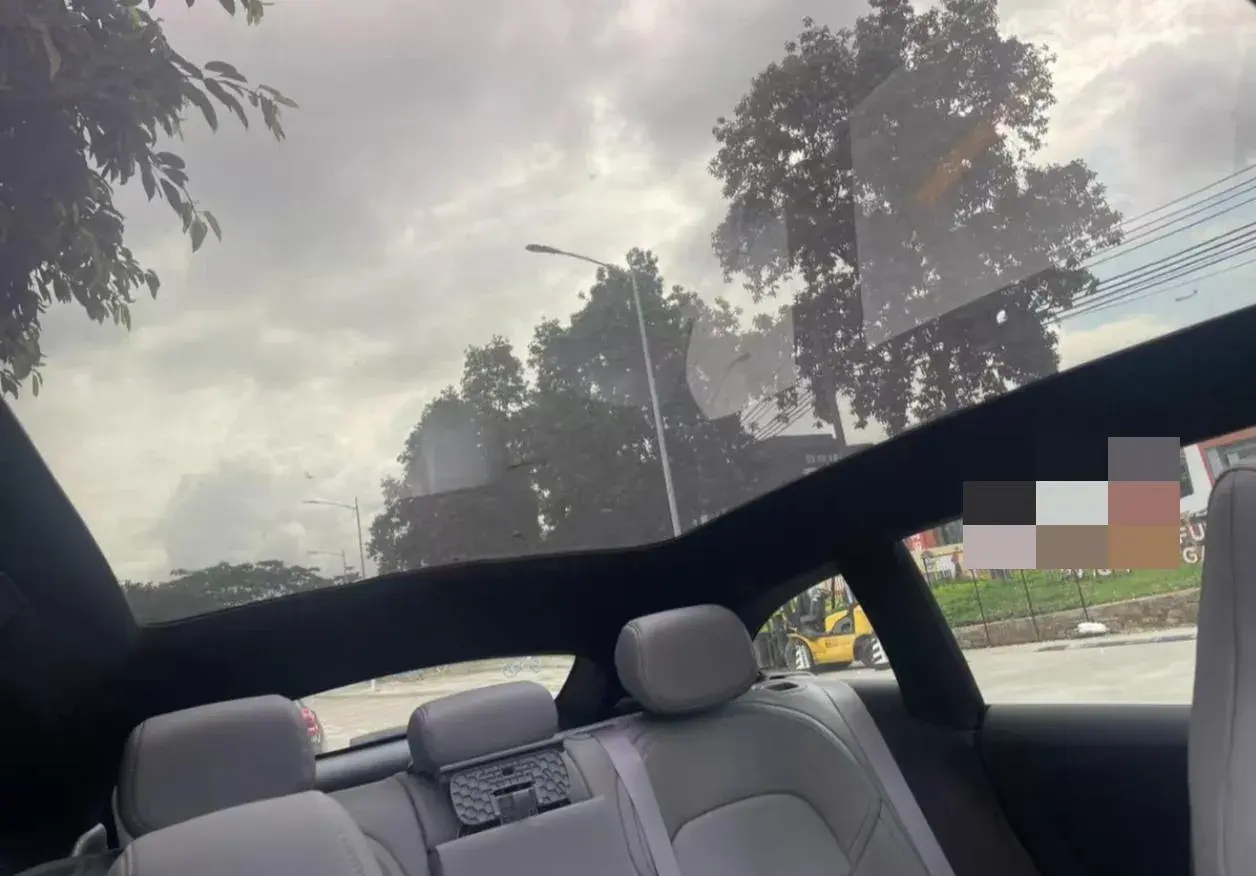 2024 NIO ET5T thumbnail 3