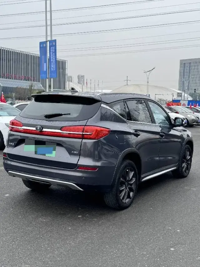 2019 BYD SONG thumbnail 4