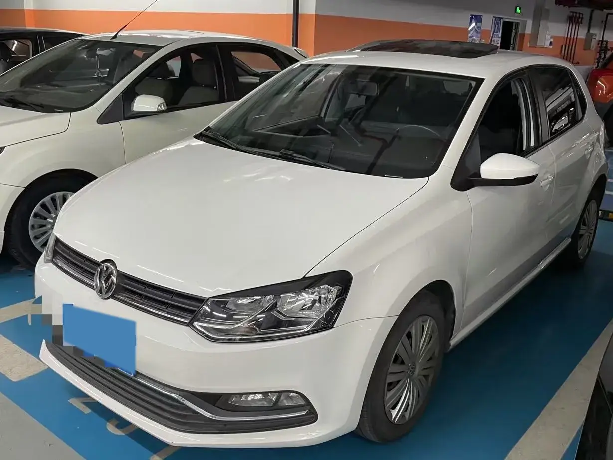 2018 VOLKSWAGEN POLO view 1