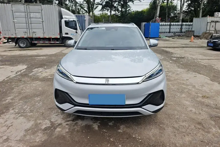 2022 BYD YUAN thumbnail 3