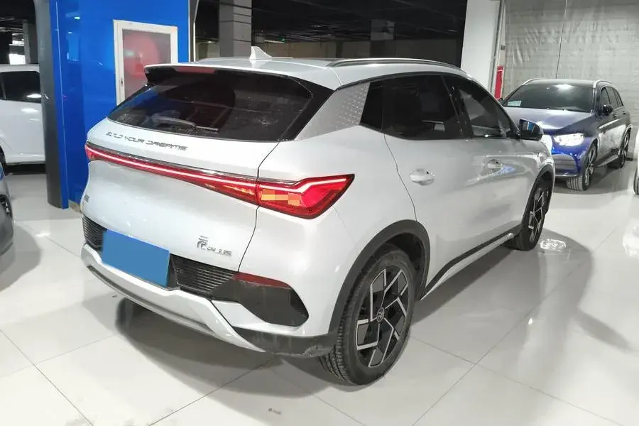 2022 BYD YUAN thumbnail 2