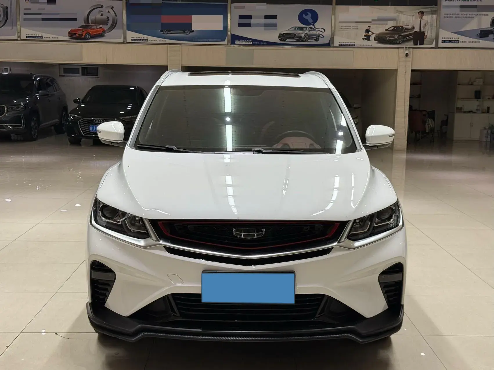 2021 GEELY COOLRAY thumbnail 2