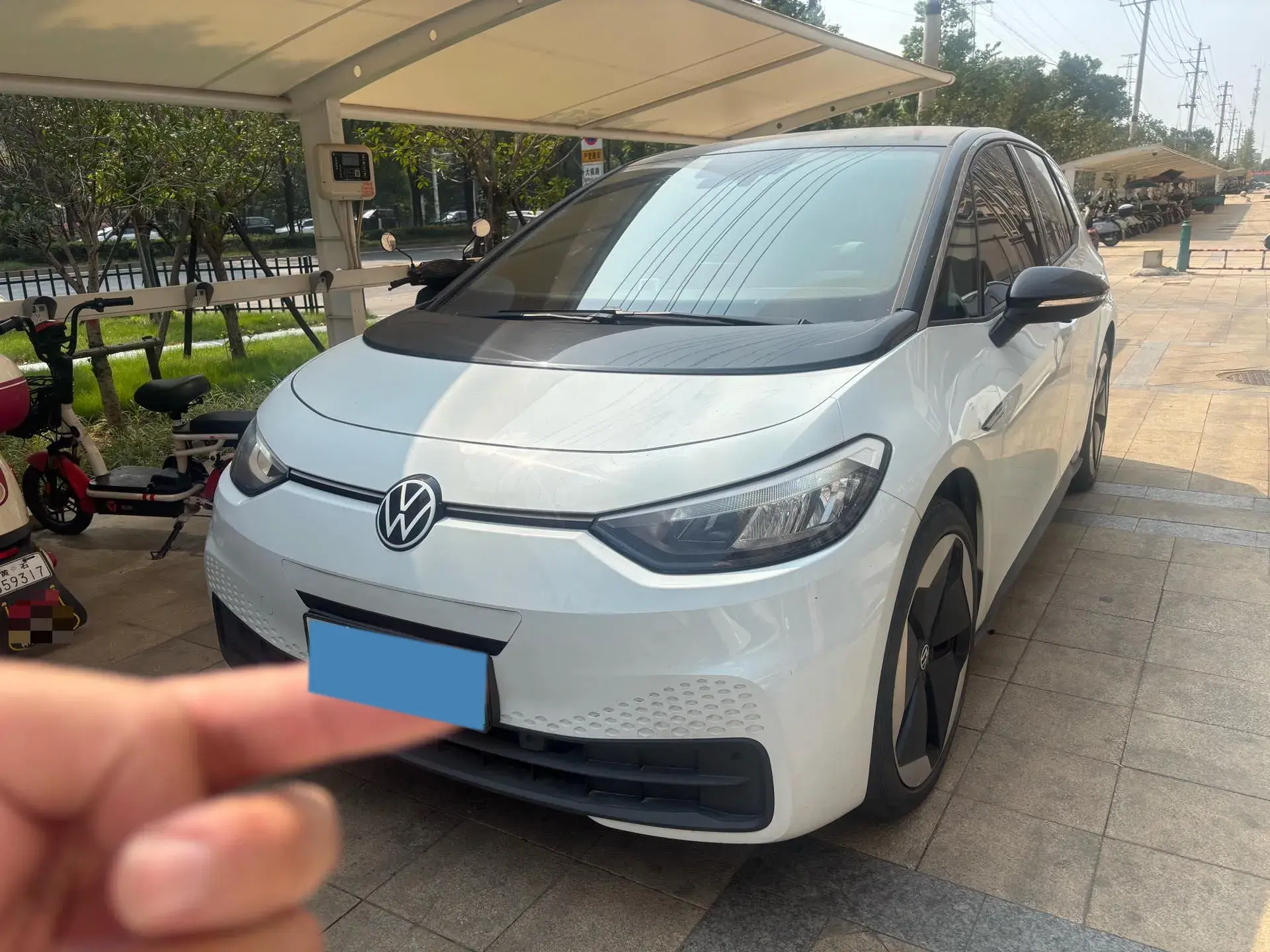 2023 VOLKSWAGEN ID.3 view 1