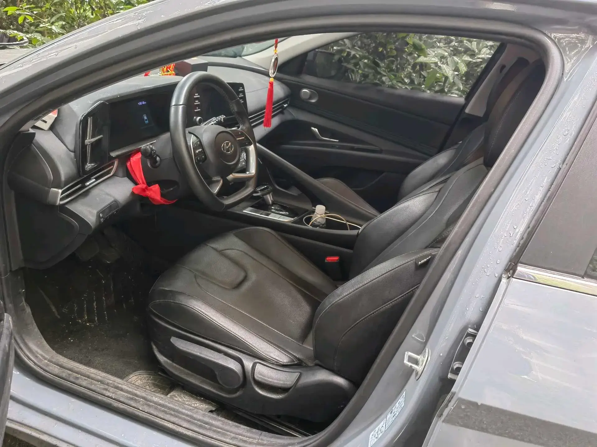 2022 HYUNDAI ELANTRA thumbnail 3