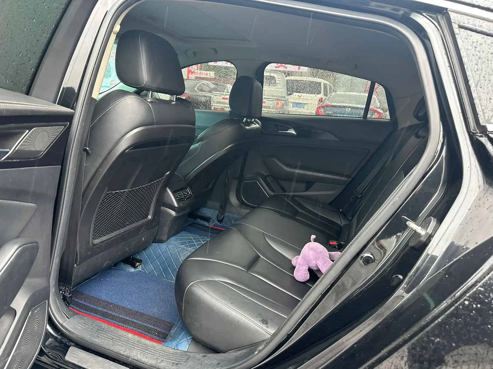 2018 HONGQI H5 thumbnail 3