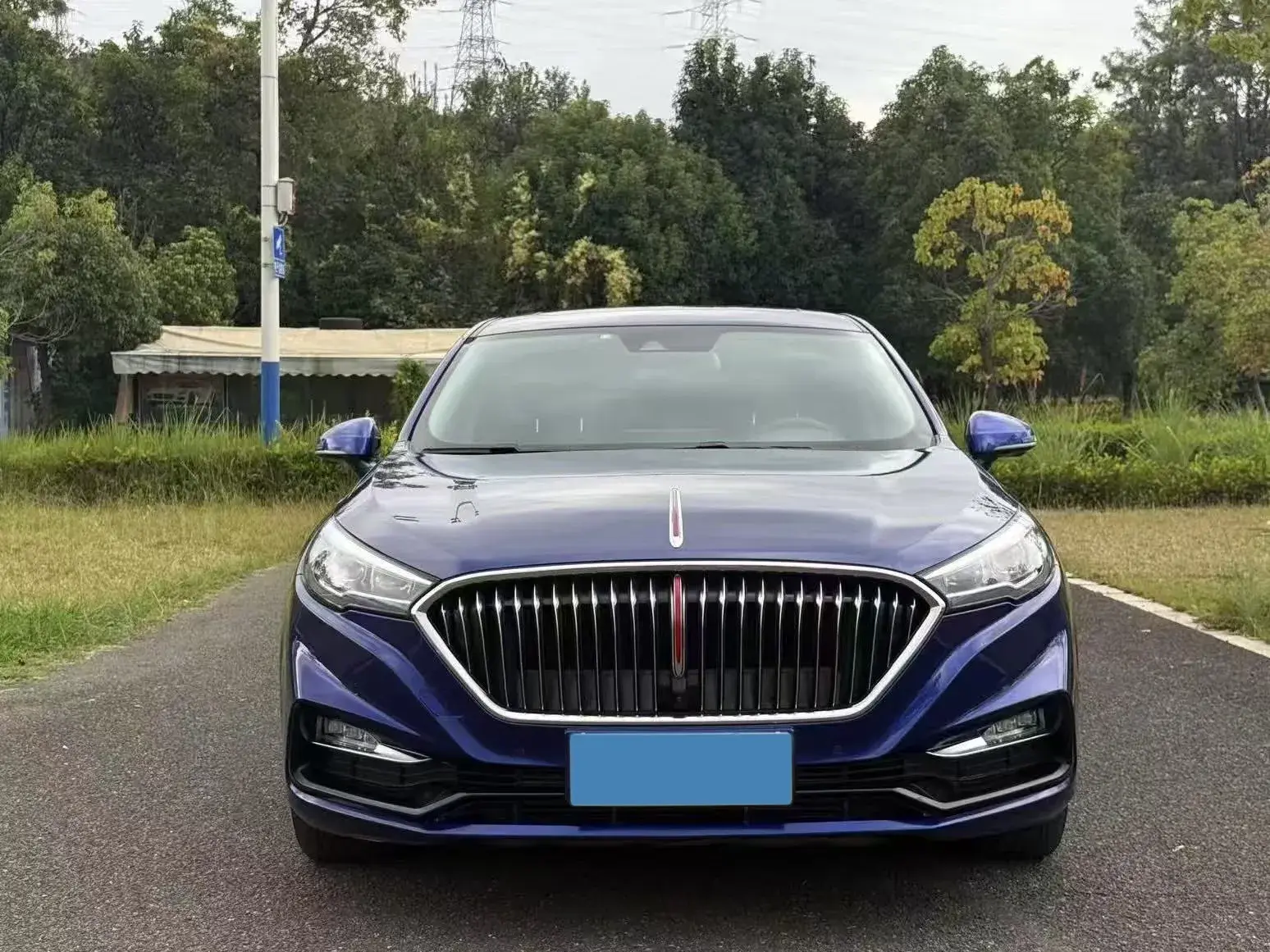 2020 HONGQI H5 thumbnail 2