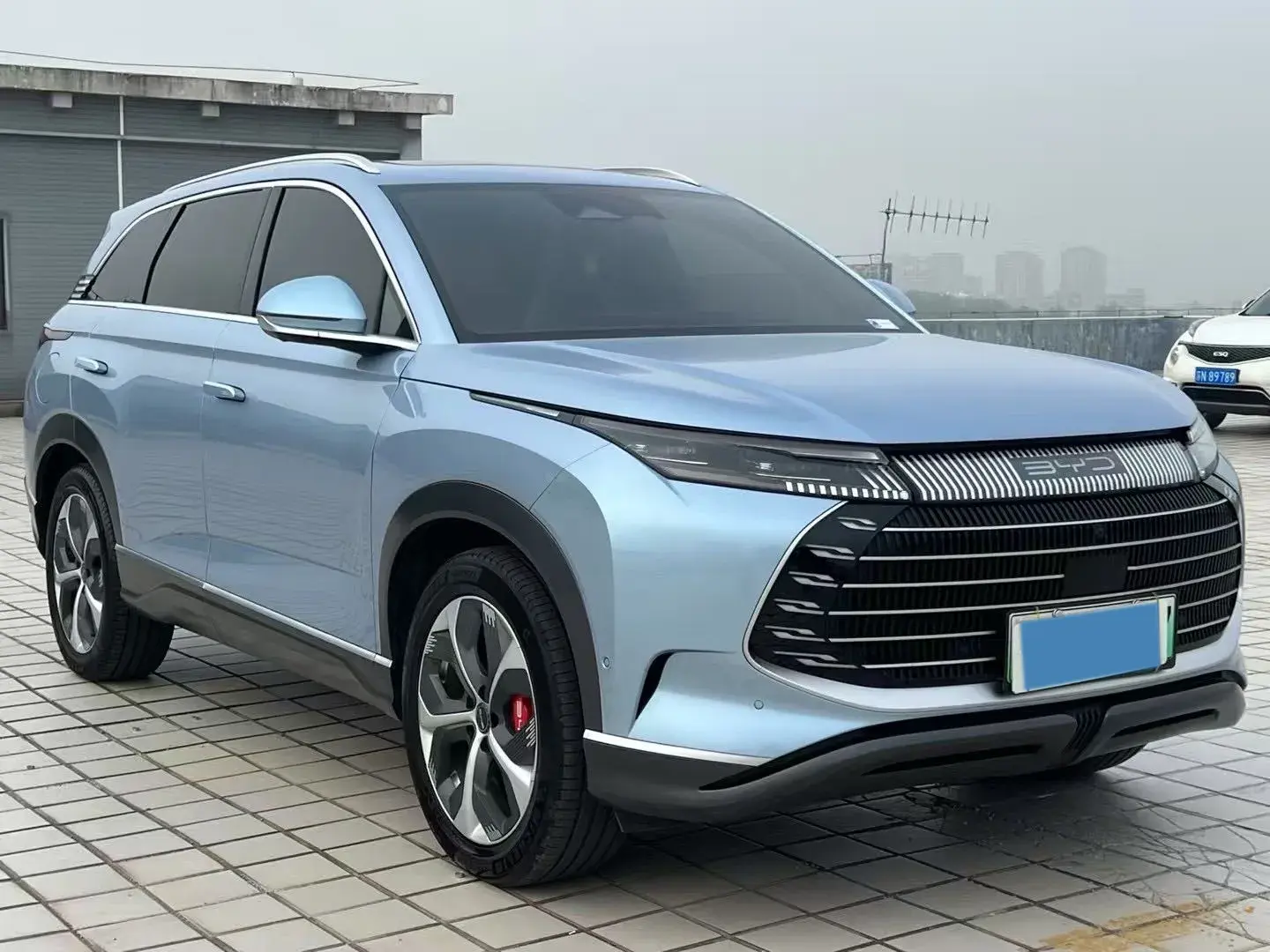 2023 BYD FRIGATE thumbnail 3