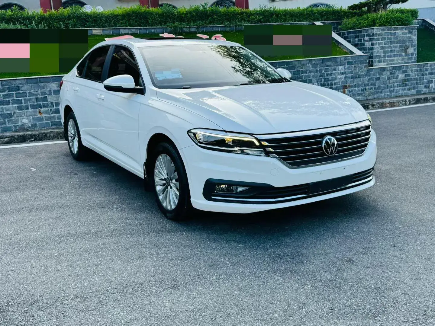 2019 VOLKSWAGEN LAVIDA thumbnail 3