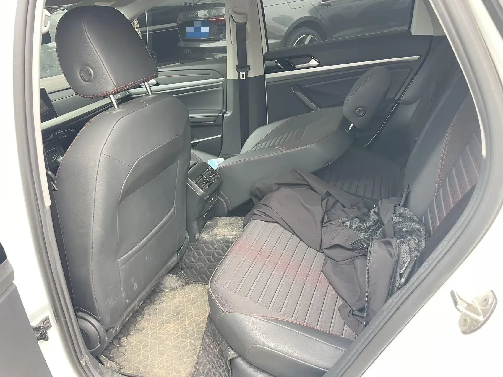 2023 VOLKSWAGEN LAVIDA thumbnail 3