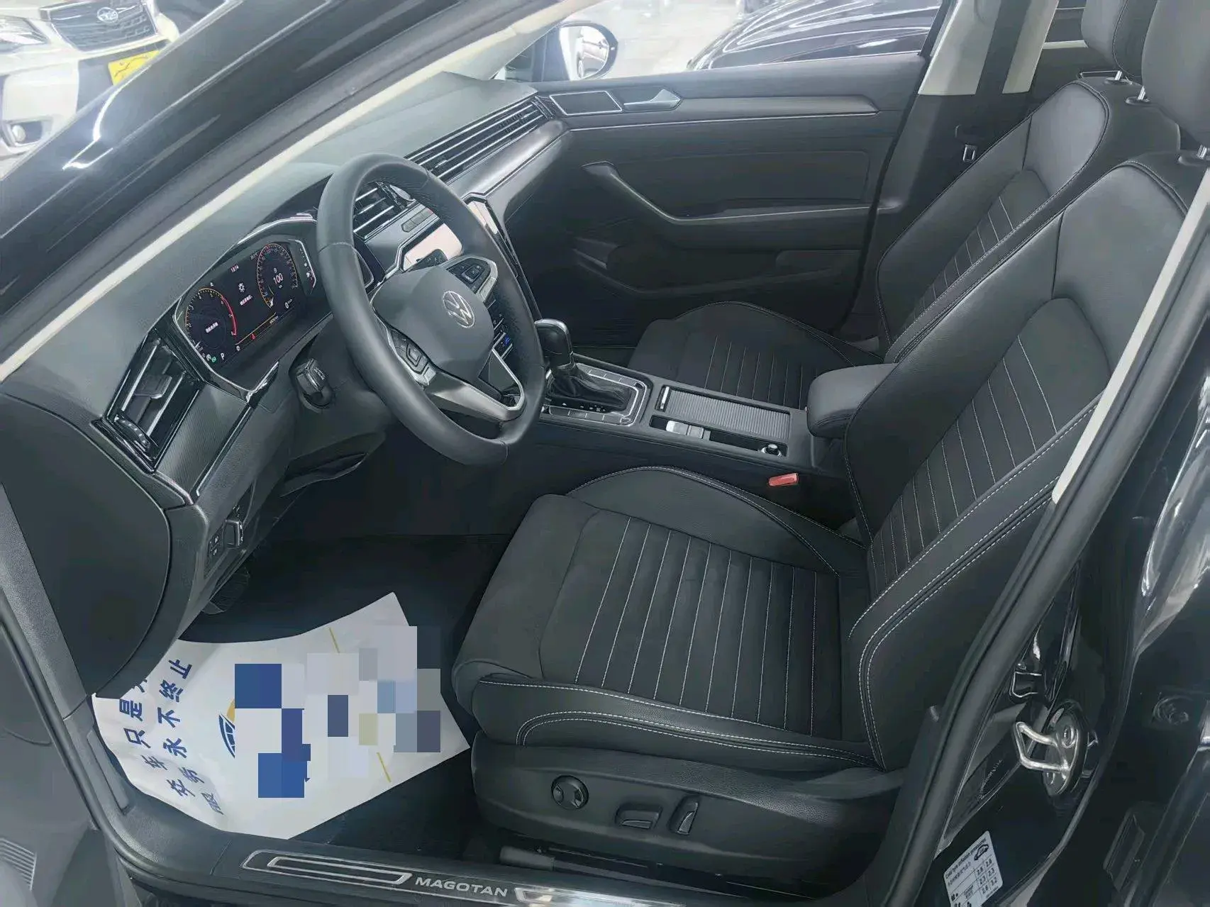 2020 VOLKSWAGEN MAGOTAN thumbnail 3