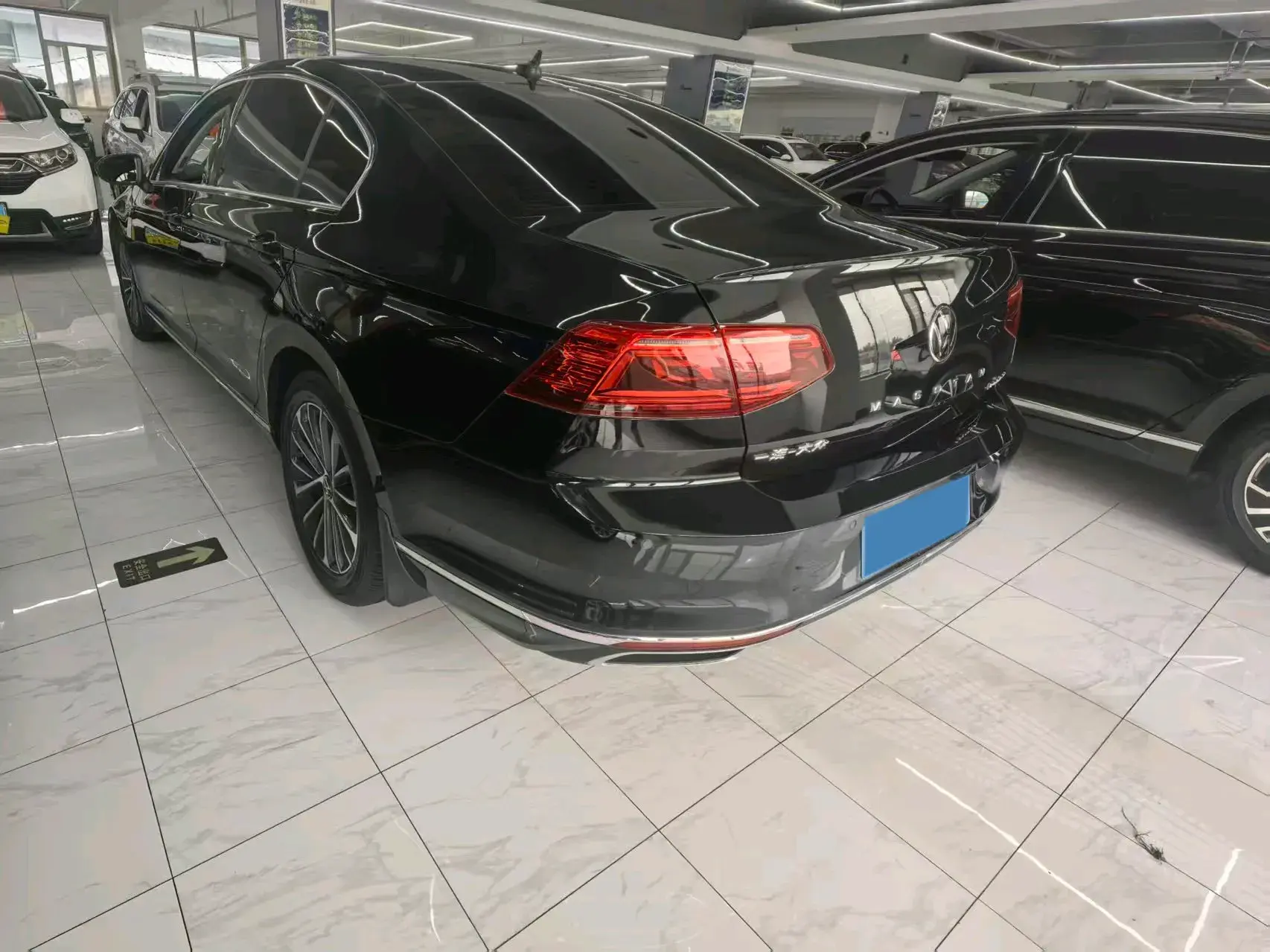 2020 VOLKSWAGEN MAGOTAN thumbnail 2