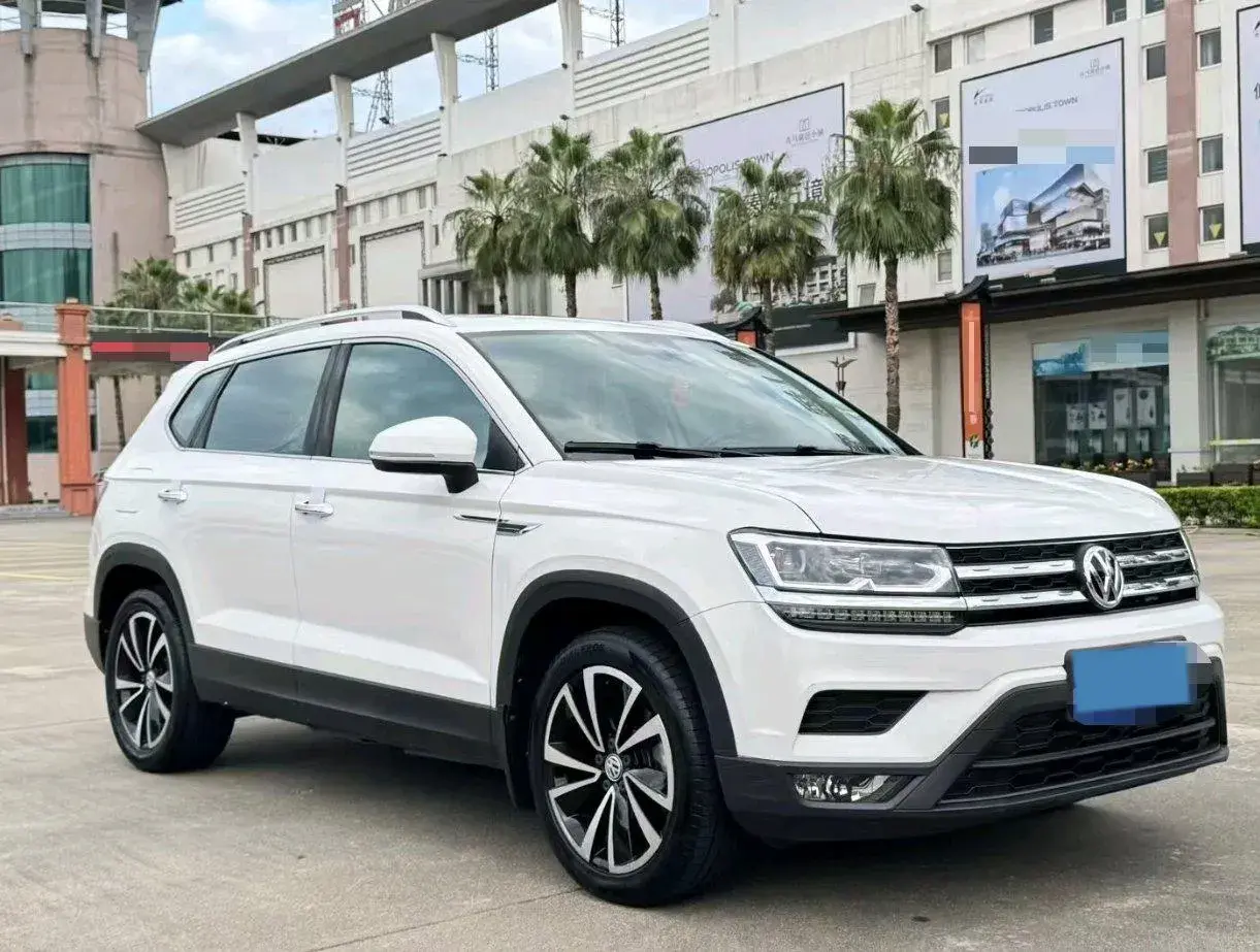 2021 VOLKSWAGEN THARU thumbnail 3