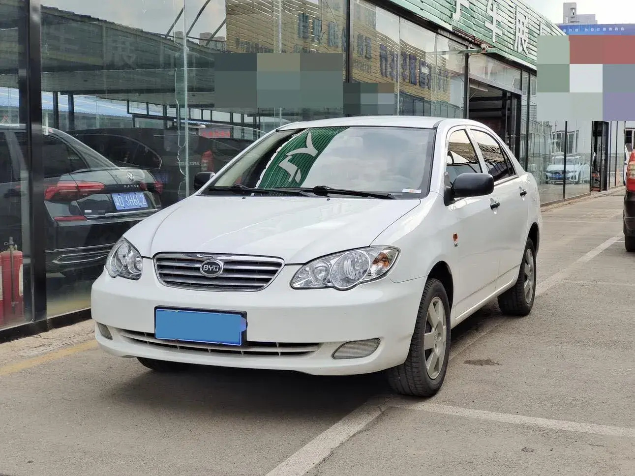 2020 BYD F3 view 1