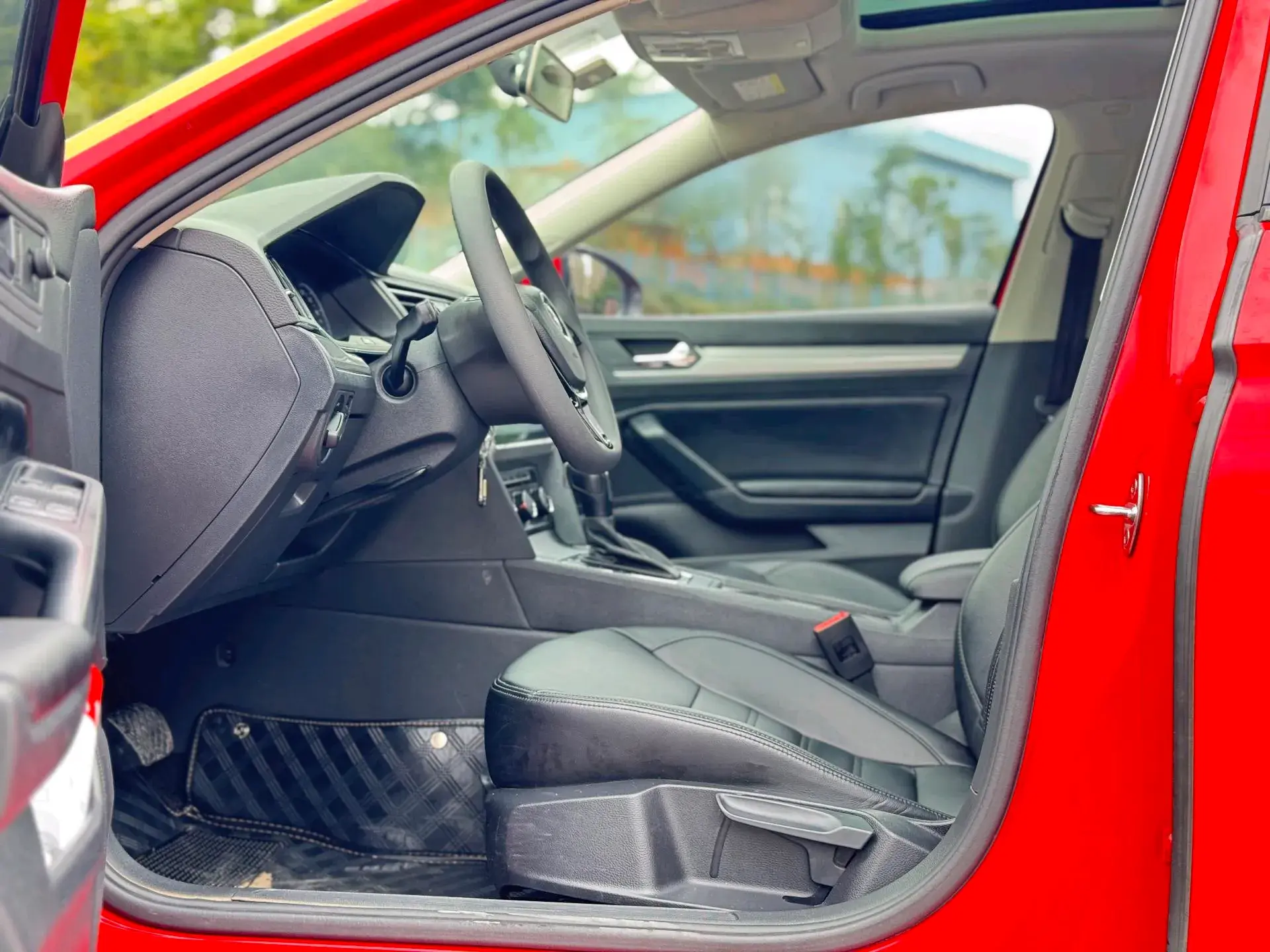 2019 VOLKSWAGEN LAMANDO thumbnail 3