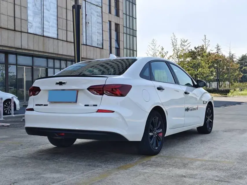 2019 CHEVROLET MONZA thumbnail 4