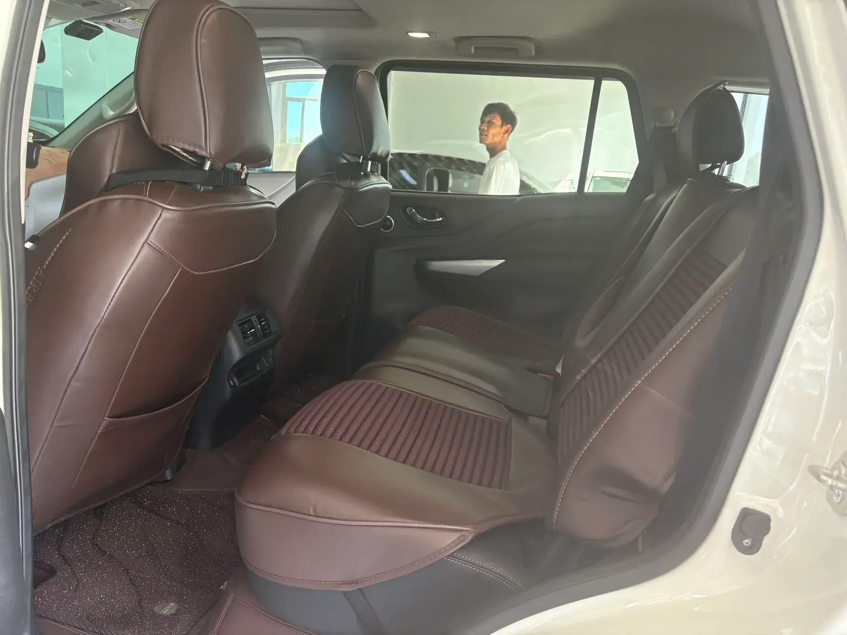 2020 NISSAN TERRA thumbnail 4