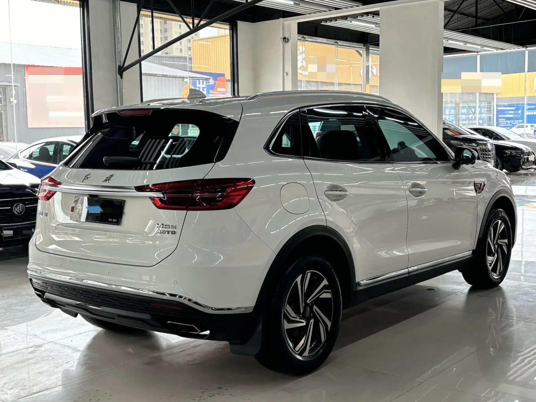 2022 HONGQI HS5 thumbnail 4