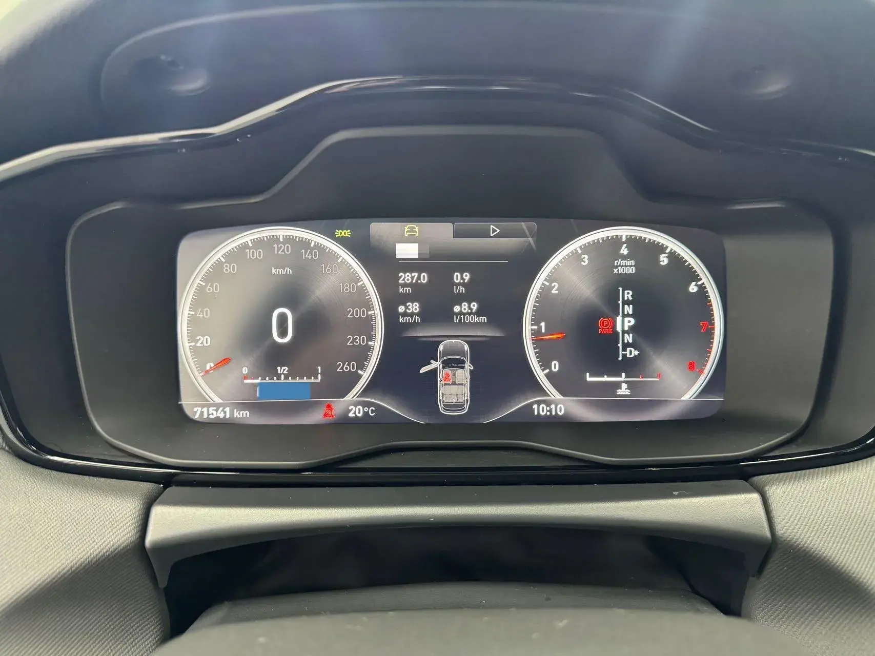 2018 LYNK&CO 01 thumbnail 3