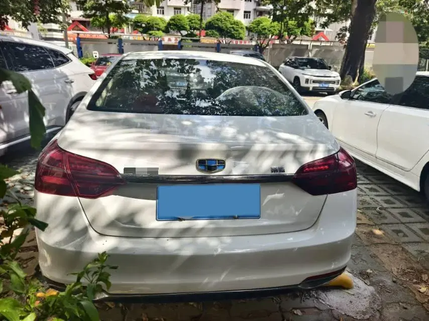 2018 GEELY EMGRAND thumbnail 4