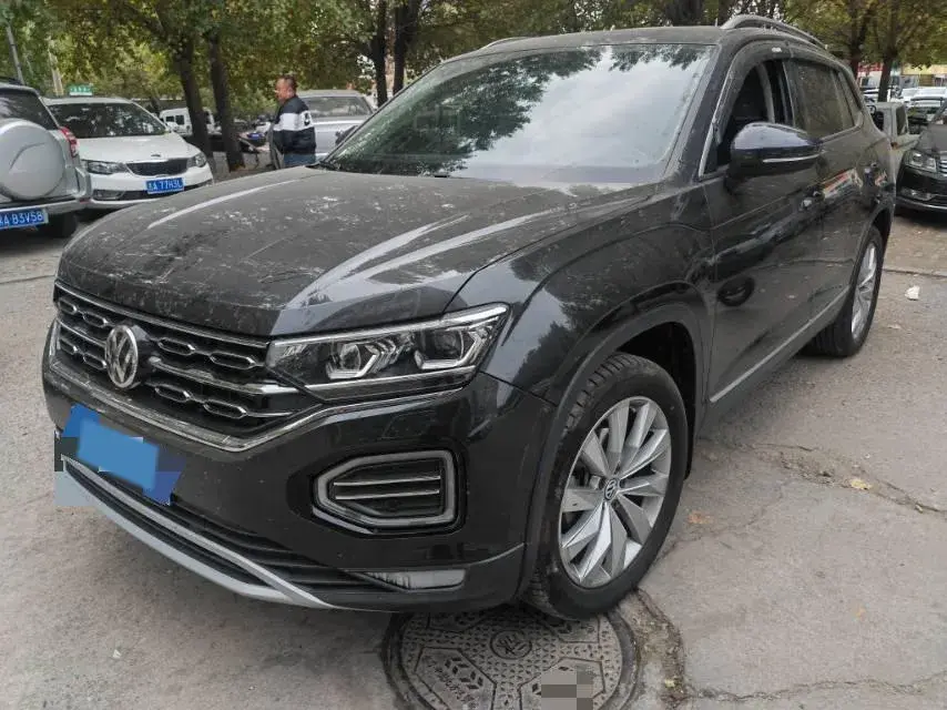 2019 VOLKSWAGEN TAYRON view 1
