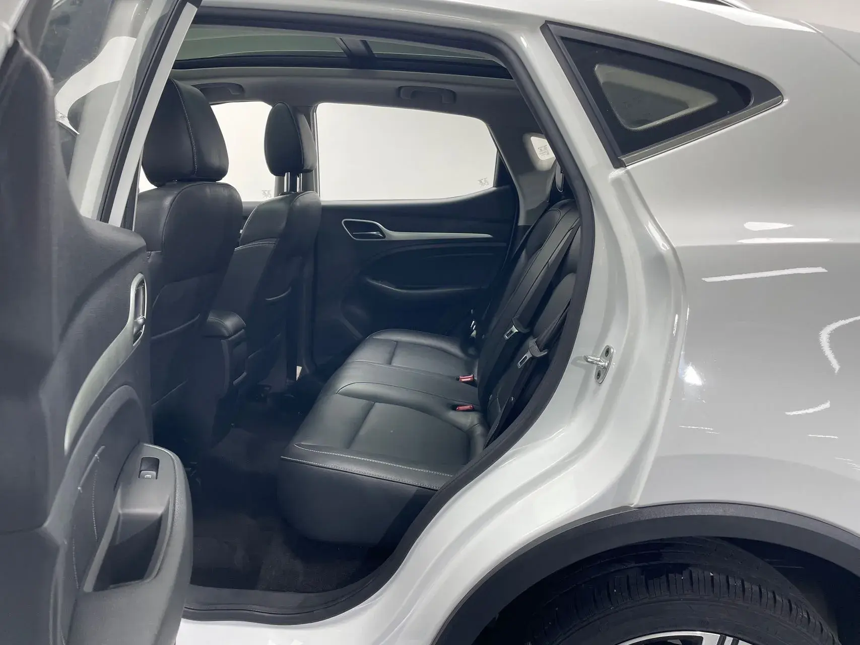 2018 MG ZS thumbnail 3