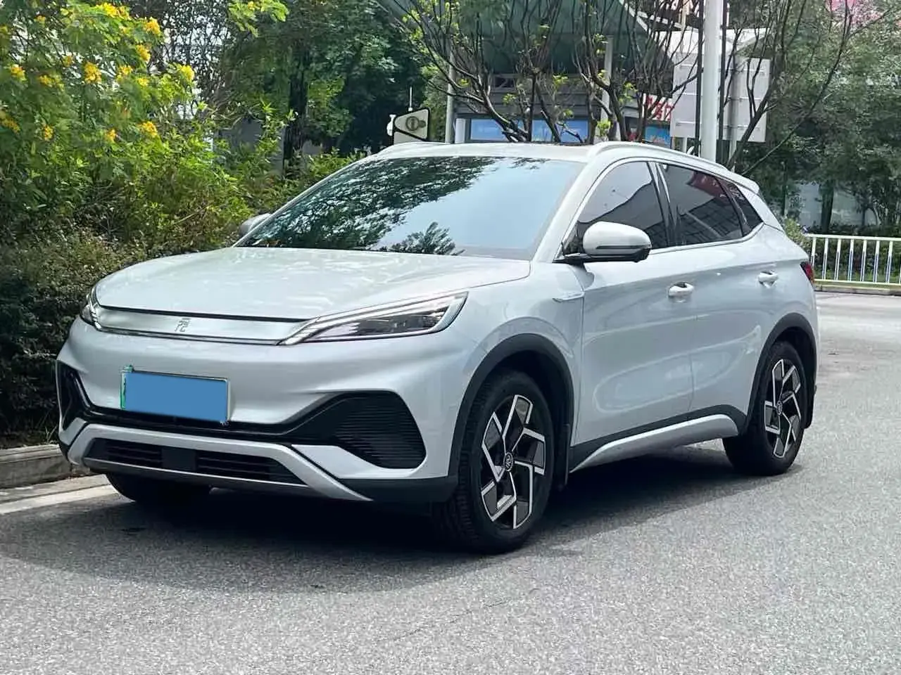 2022 BYD YUAN view 1