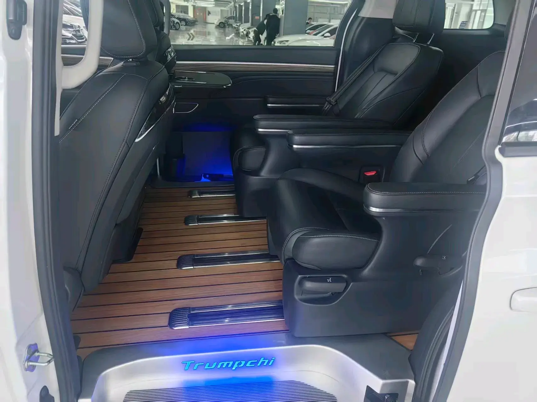 2023 GAC TRUMPCHI thumbnail 4