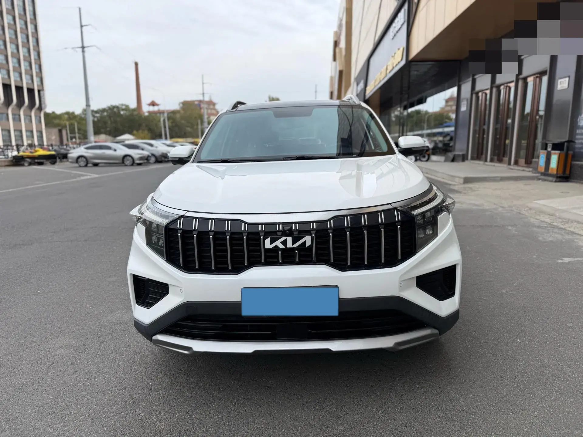 2021 KIA SPORTAGE thumbnail 2