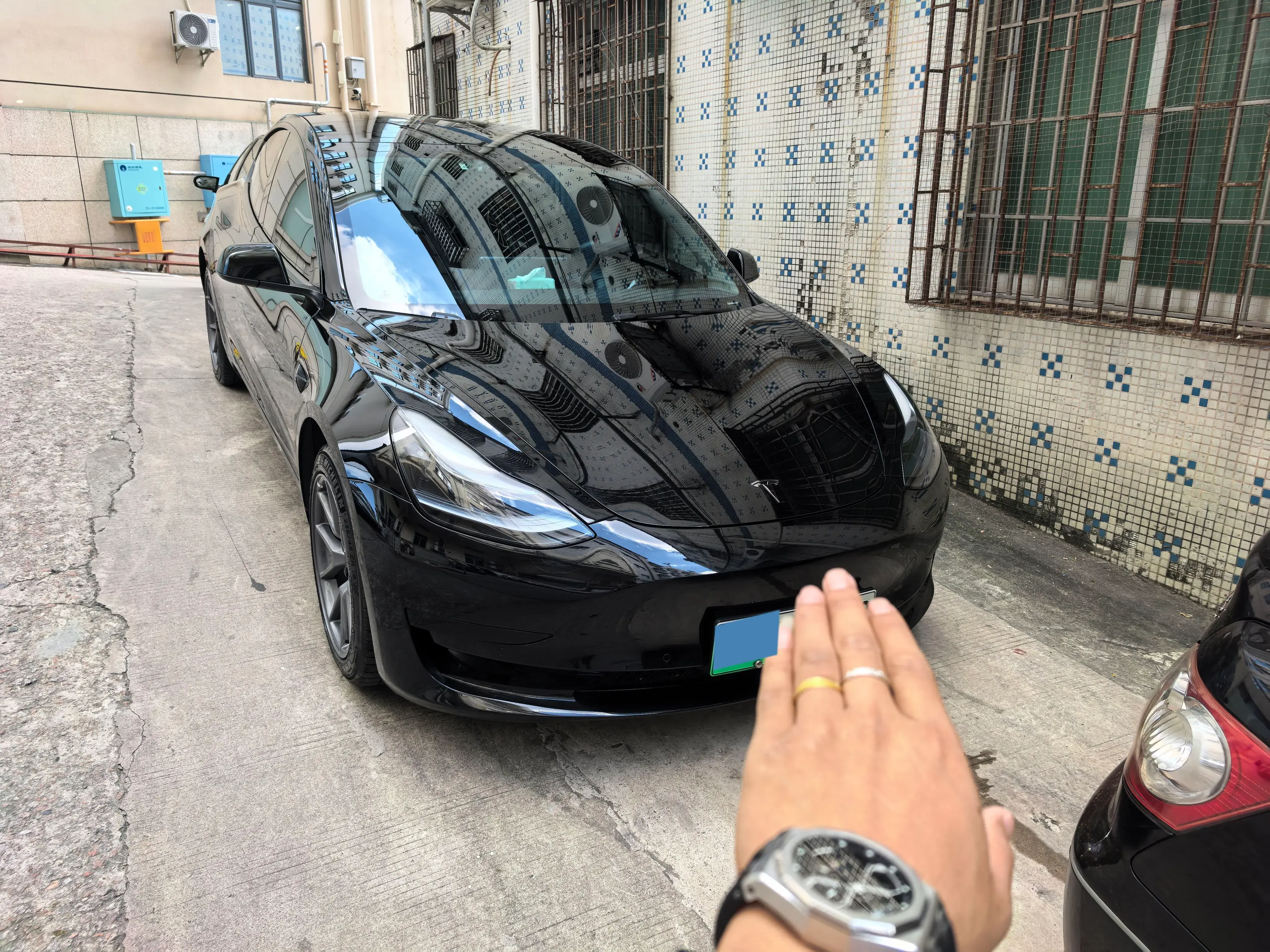 2022 TESLA MODEL thumbnail 2