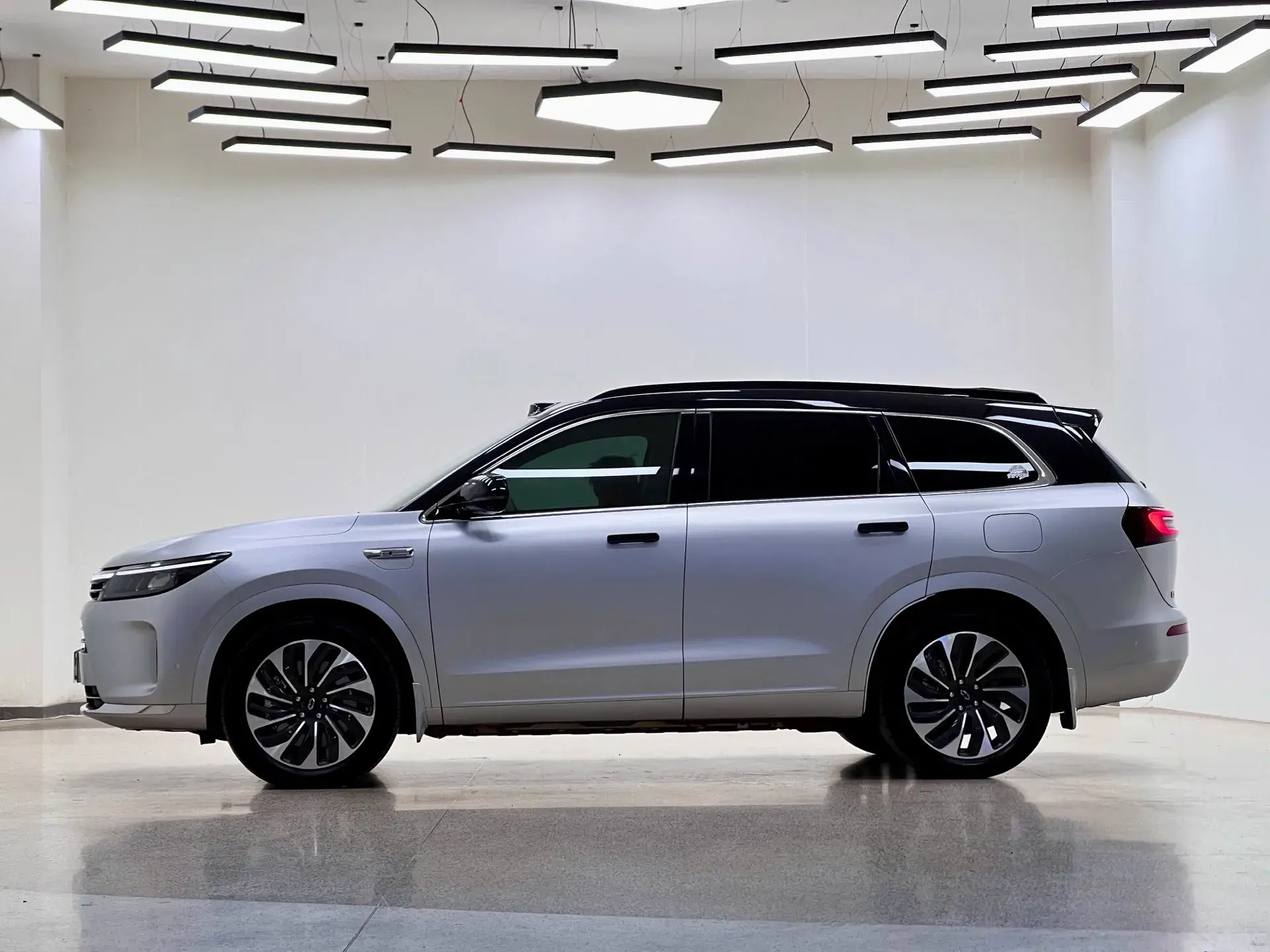 2024 HIMA AITO thumbnail 3