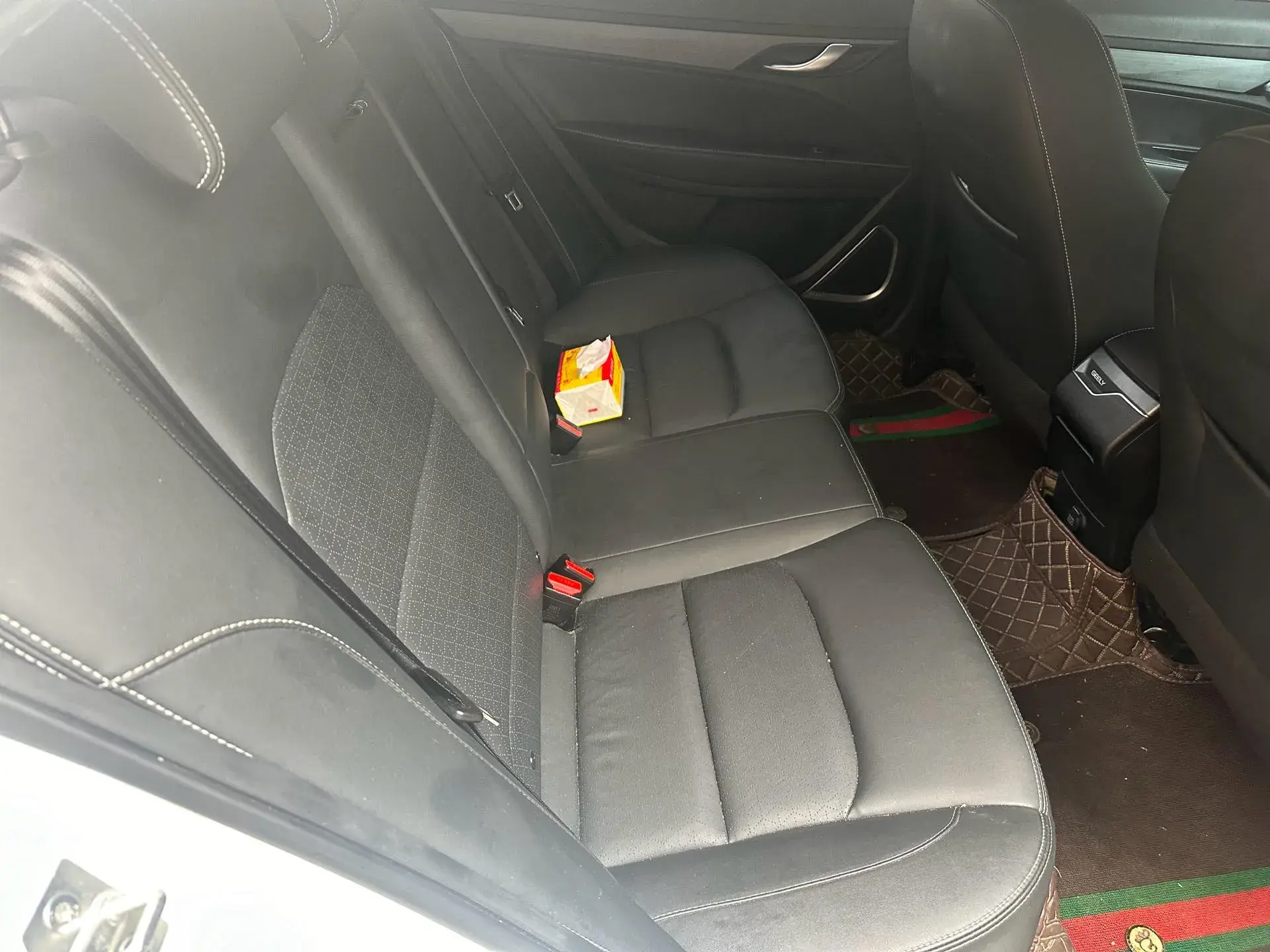 2021 GEELY EMGRAND thumbnail 4